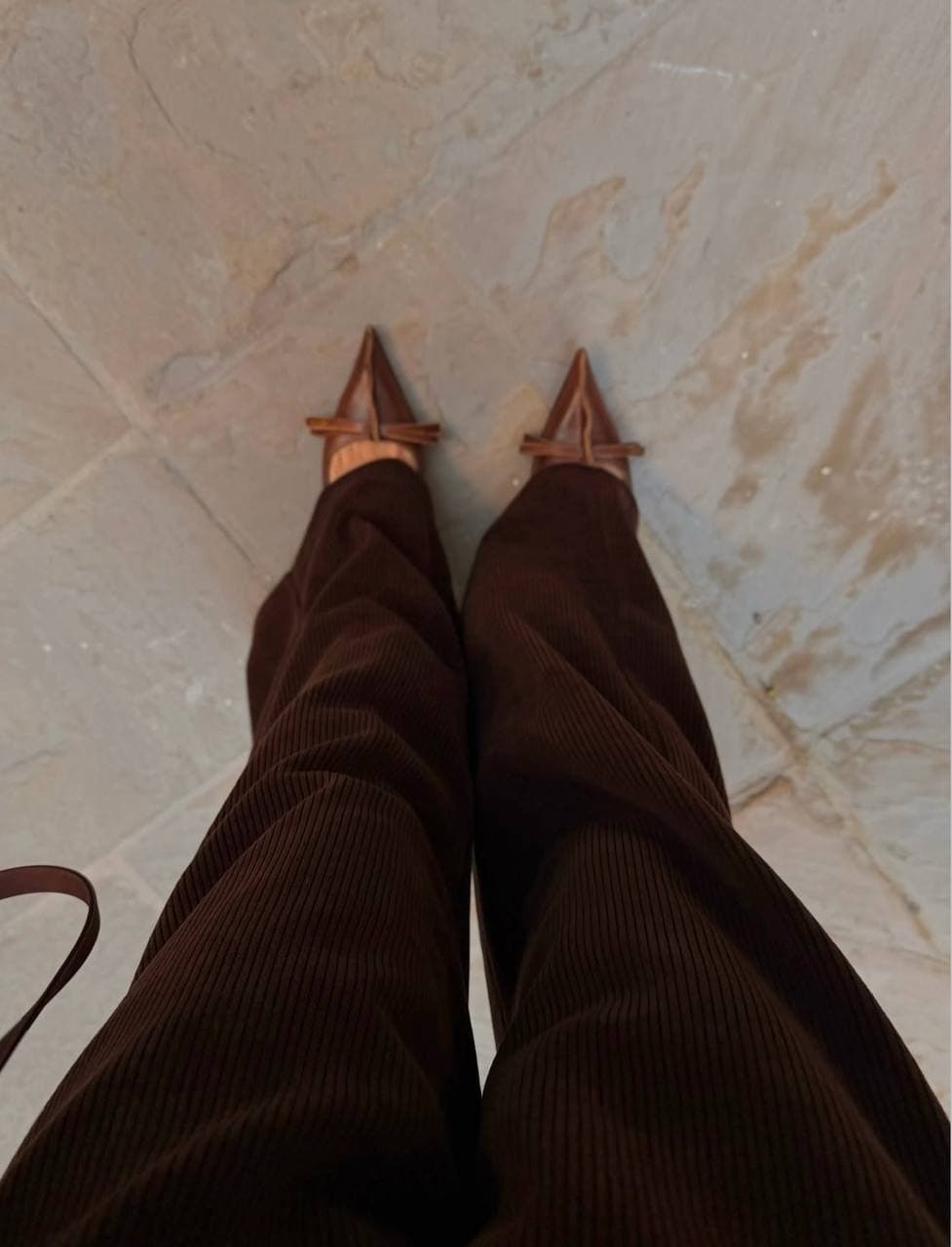 Тёплый акцент дня — коричневый